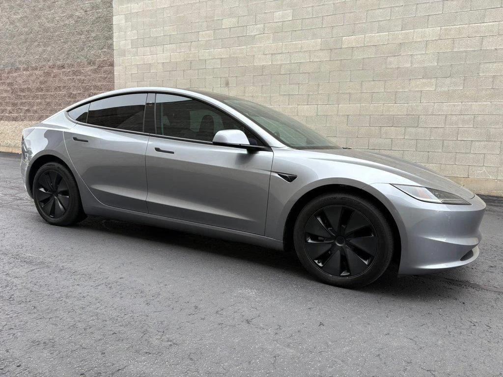 tesla model 3 2025 5YJ3E1EB9SF940185 image tesla model 3 2025 5YJ3E1EB9SF940185 image